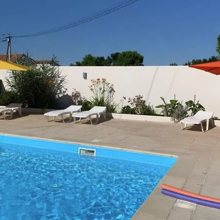 Mobil-home Avec Terrasse, Ideal Pour 4 - Api-1-52-1699