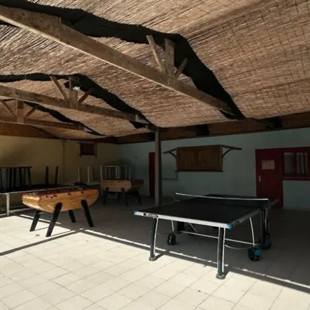 Mobil-home Avec Terrasse, Ideal Pour 4 - Api-1-52-1699 Кемпинг