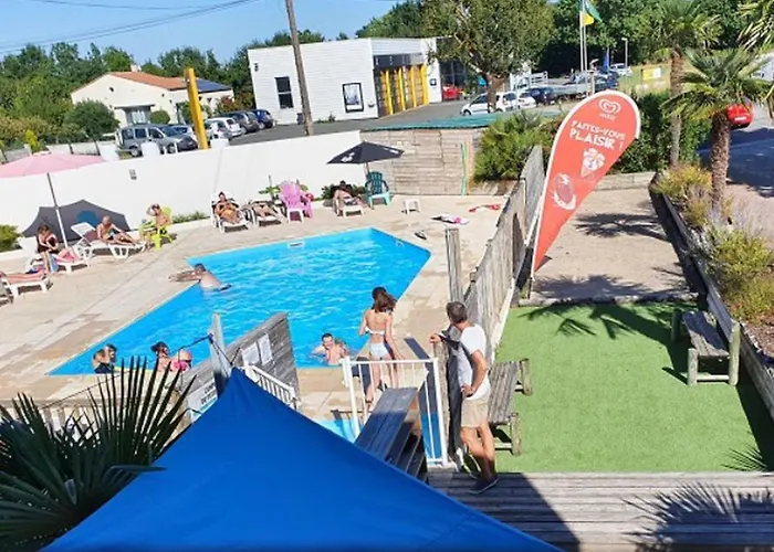 Kamp alanı Mobil-home Avec Terrasse, Ideal Pour 4 - Api-1-52-1699 Arvert